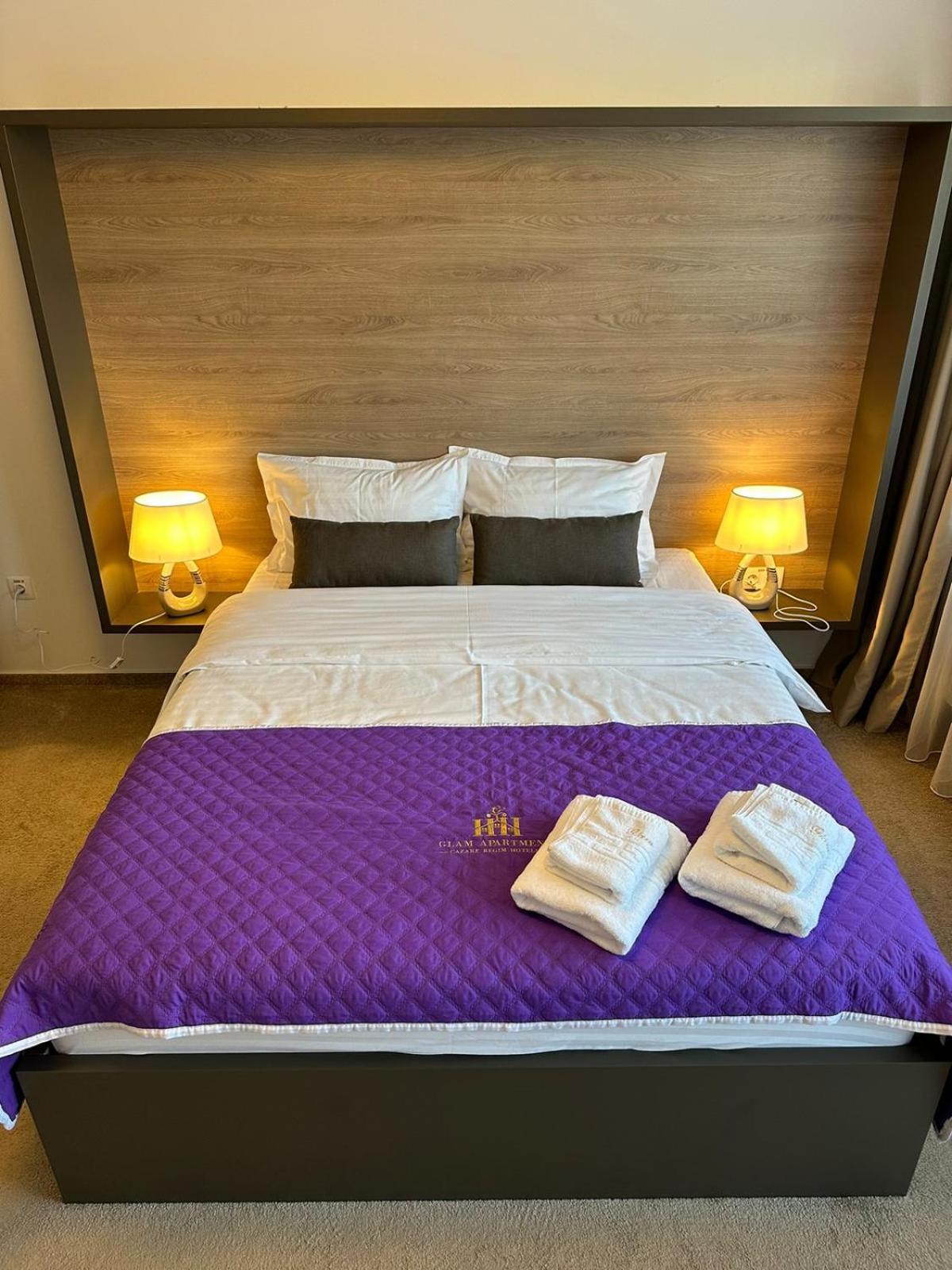 Luxury Glam Apartments & Studios Near Coresi Mall Brasov Bagian luar foto